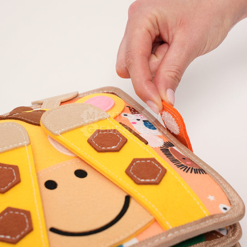 Montessori Genius Giraffe Book